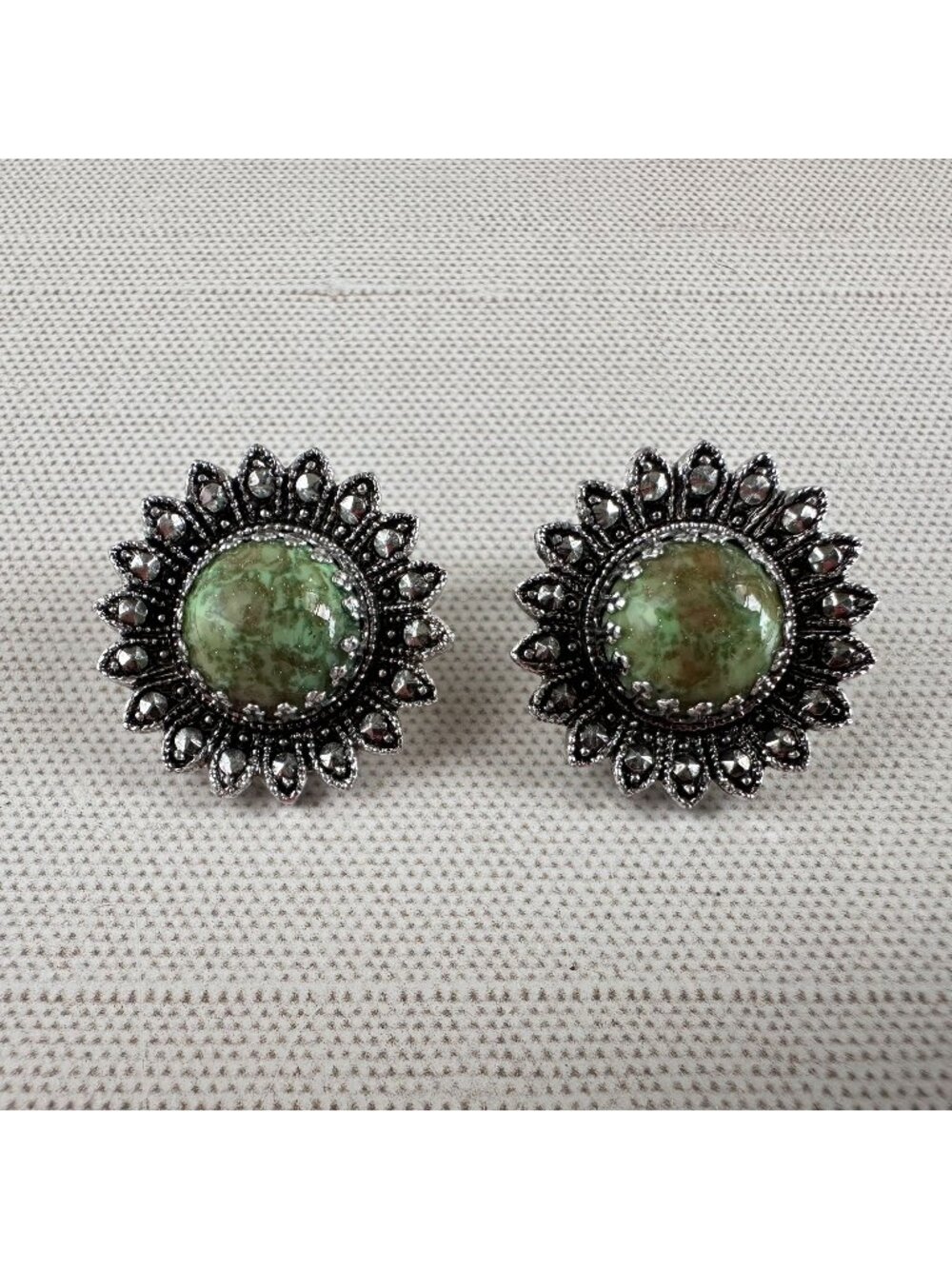 Silver Tone Clip On Earrings With Green Glass Cabochon 1 Inch